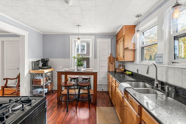 24 - 22 Burpee Rd, Home with 6 bedrooms, 2 bathrooms and 3 parking in Swampscott MA | Image 15