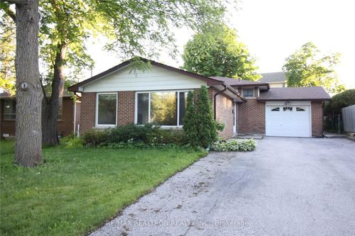180 Church St S, Richmond Hill, ON, L4C1W6 | Card Image