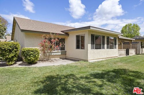44122 Village 44, Camarillo, CA, 93012-8946 | Card Image