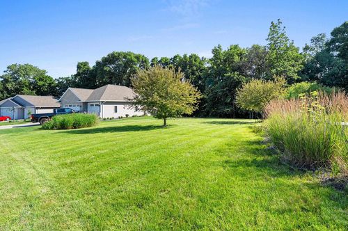 3329 Largo Ridge Drive, GREEN BAY, WI, 54311 | Card Image