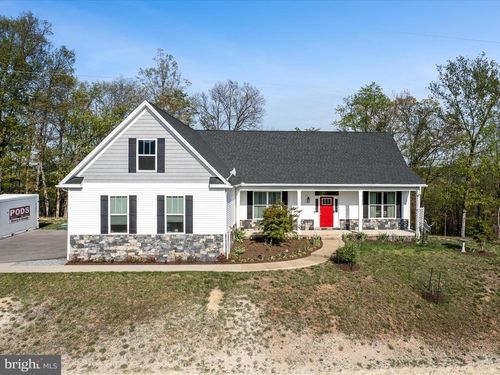 279 Escape Ct, HEDGESVILLE, WV, 25427-3463 | Card Image