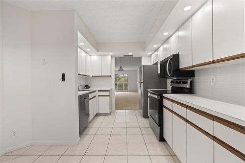 apt-j3-1801 Eleuthera Pt, Coconut Creek, FL, 33066-2853 | Card Image