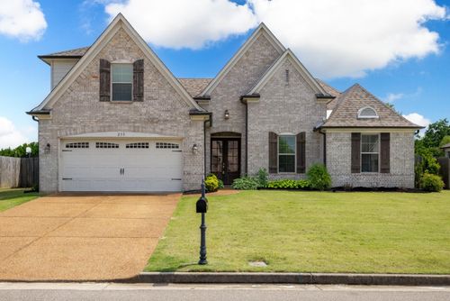 230 Misty Fields Rd, Oakland, TN, 38060-4678 | Card Image
