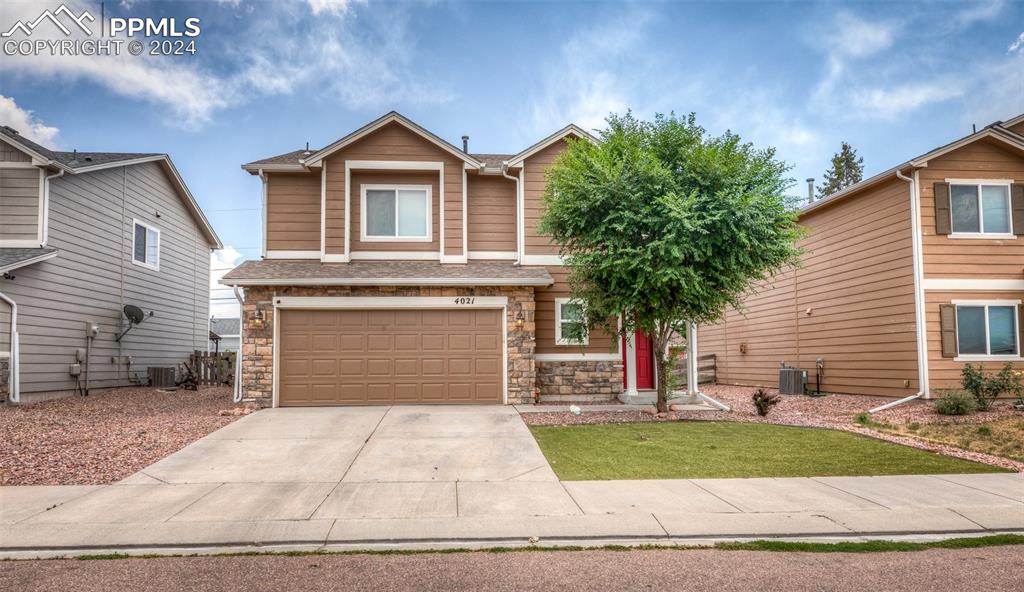 Silver Star Grv, Colorado Springs, CO 80911