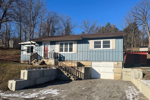 41 Saint Claire St, Ticonderoga, NY, 12883-1022 | Card Image