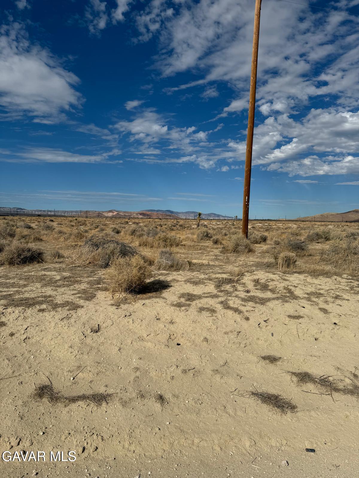 Land in Rosamond 5