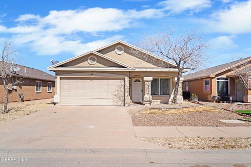 12733 Raul Mendiola Ln, El Paso, TX, 79938-1218 | Card Image