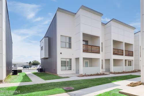 112 Gadwall Drive, Youngsville, LA, 70592 | Card Image