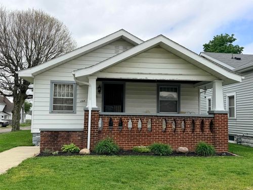 1725 S High St, Muncie, IN, 47302-3240 | Card Image