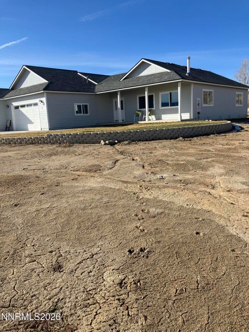 5 Pit Rd, Wellington, NV, 89444-9218 | Card Image