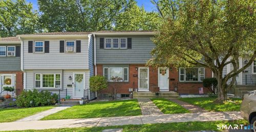 12-12 Towne House Ln, Wethersfield, CT, 06109-3411 | Card Image