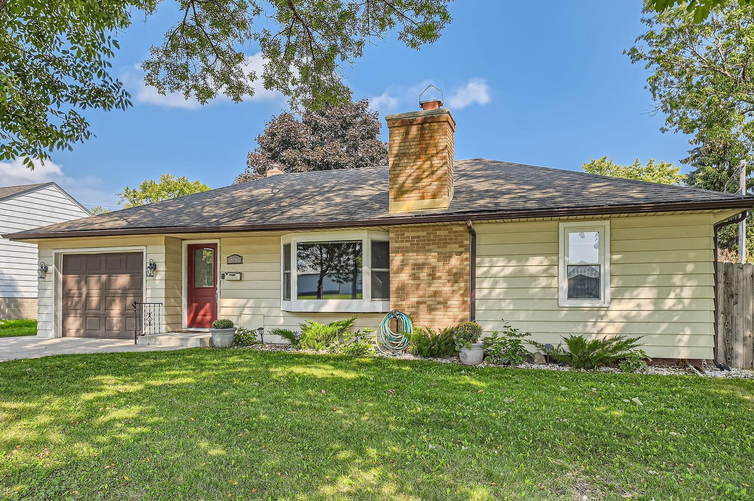 3rd St, Waconia, MN 55387