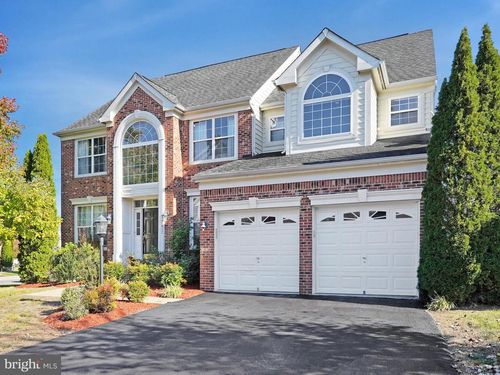 2817 Compass Cir, WOODBRIDGE, VA, 22191-6055 | Card Image