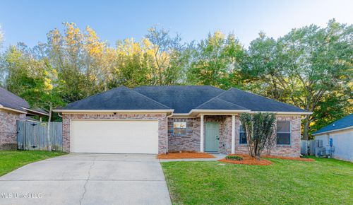 101 Stapleton Dr, Canton, MS, 39046-5037 | Card Image