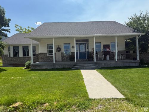 375 W 400 S, Manti, UT, 84642-1525 | Card Image