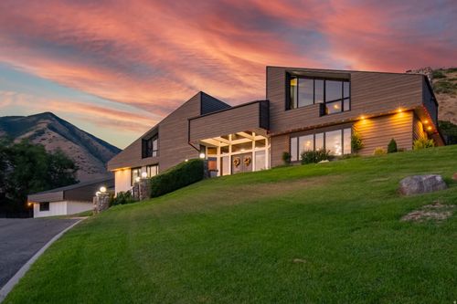 12 Quiet Meadow Ln, Mapleton, UT, 84664-4111 | Card Image
