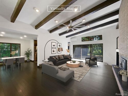 2645 Hickory Ct, Bloomfield Hills, MI, 48302-0840 | Card Image