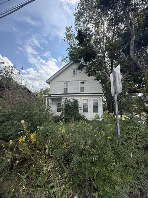 2391 Dora Timblin Rd, Punxsutawney, PA, 15767-5638 | Card Image