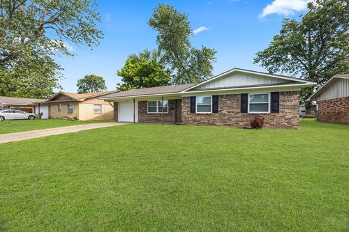 1606 Princeton Ave, Springdale, AR, 72762-6124 | Card Image
