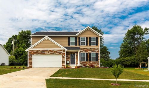 1205 Lancaster St, Lapeer, MI, 48446-4408 | Card Image