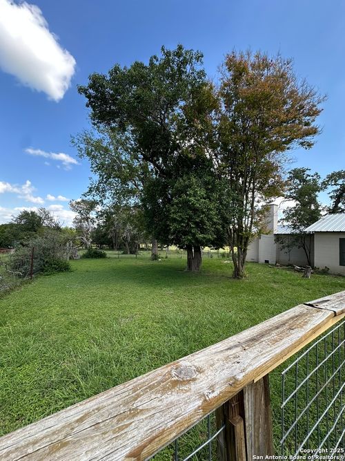 3728 Schmidtke Rd, Bandera, TX, 78003 | Card Image