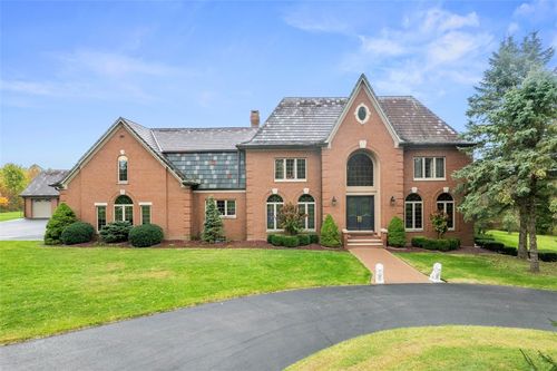 60 Garrett Rd, New Wilmington, PA, 16142-1906 | Card Image