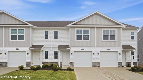 6416 Silver Canoe Way, Galloway, OH, 43119-1201 | Card Image