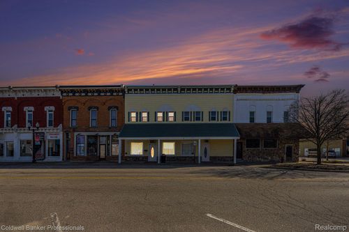 106 E 3rd St, Imlay City, MI, 48444-1320 | Card Image