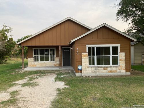 136 Tom Lea Dr, Spring Branch, TX, 78070-4347 | Card Image