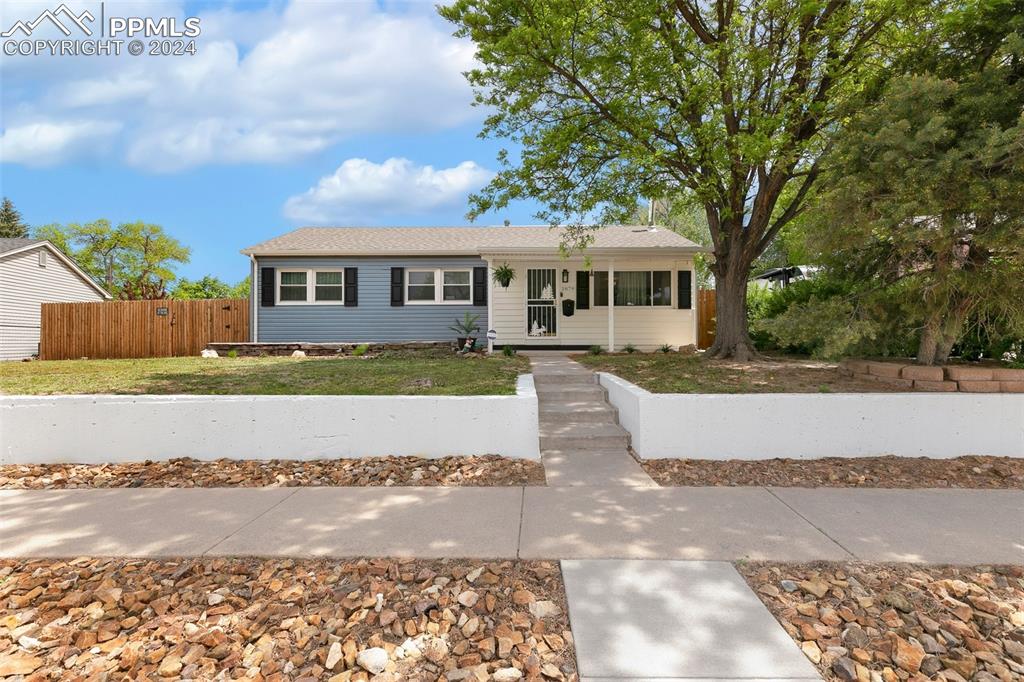 Merry Ln, Colorado Springs, CO 80909