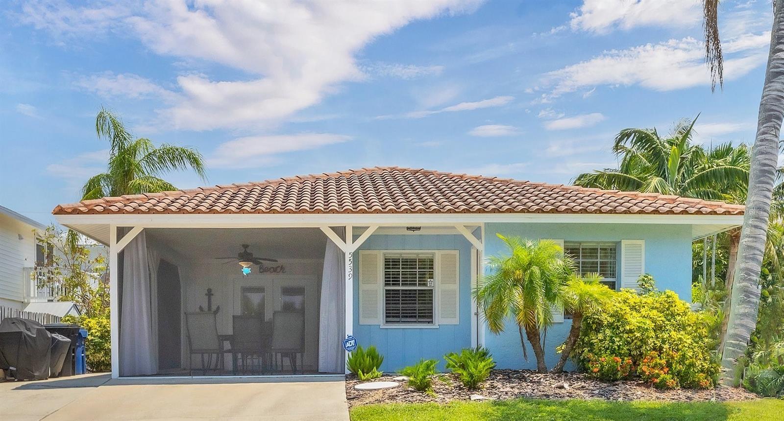 Avenida Del Mare , Sarasota, FL 34242