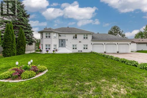 670 Delorme Rd, Sturgeon Falls, ON, P2B2M9 | Card Image