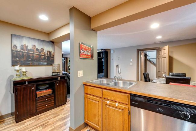 70 Mayfair Rd Sw, House detached with 3 bedrooms, 4 bathrooms and 3 parking in Calgary AB | Image 28