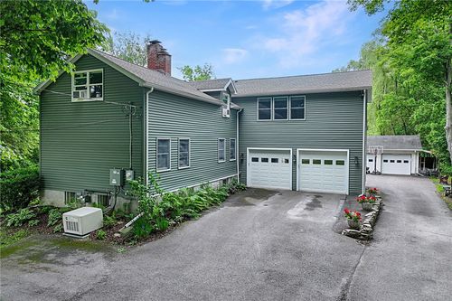 104 Enfield Falls Rd, Ithaca, NY, 14850-8757 | Card Image