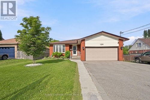 126 Angeline Street S, Kawartha Lakes (Lindsay), ON, K9V3L6 | Card Image