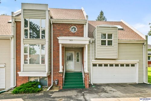 3621 Leavenworth Ct, Omaha, NE, 68105-1200 | Card Image