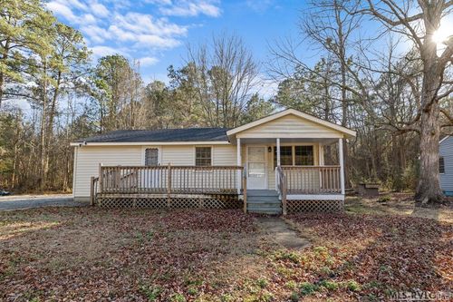 153 Genus Garner Ln, Pleasant Hill, NC, 27866-9678 | Card Image