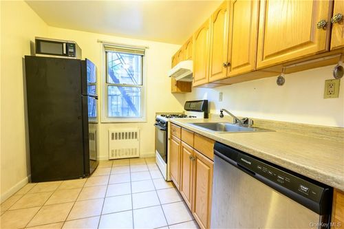 apt-2d-3 Sadore Ln, Yonkers, NY, 10710-4761 | Card Image