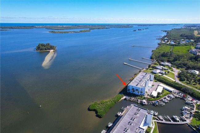 5934 - 5934 River Run Dr, House attached with 2 bedrooms, 2 bathrooms and null parking in Sebastian FL | Image 32