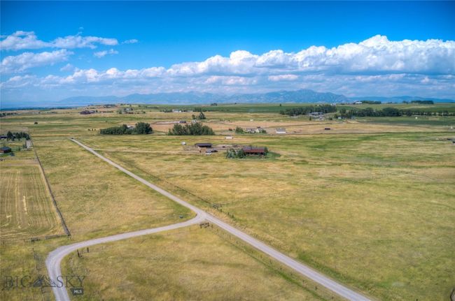 11762 Gooch Hill Rd, House other with 3 bedrooms, 3 bathrooms and null parking in Gallatin Gateway MT | Image 48
