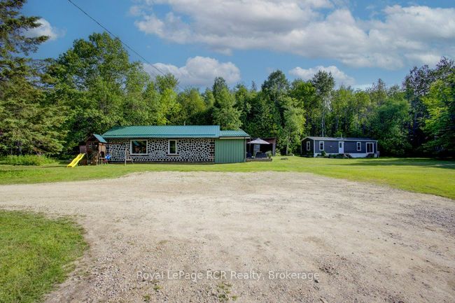 8667 Sideroad 9, House other with 1 bedrooms, 1 bathrooms and 6 parking in Arthur ON | Image 32