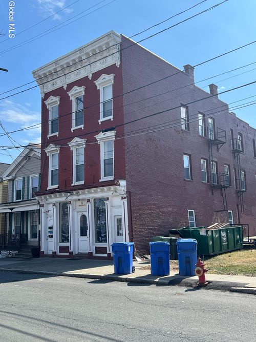 50 Oneida St, Cohoes, NY, 12047-2959 | Card Image