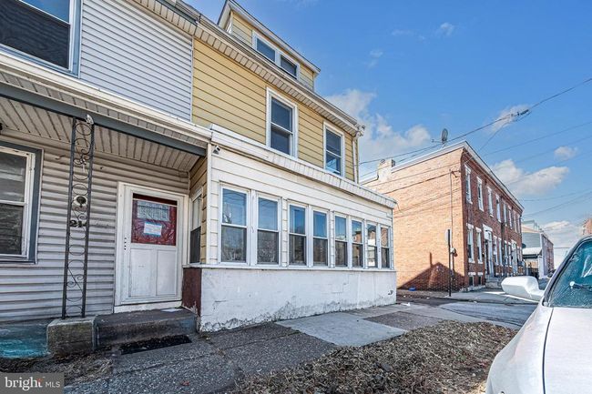 212 Middlesex St, Townhouse with 3 bedrooms, 1 bathrooms and null parking in GLOUCESTER CITY NJ | Image 5
