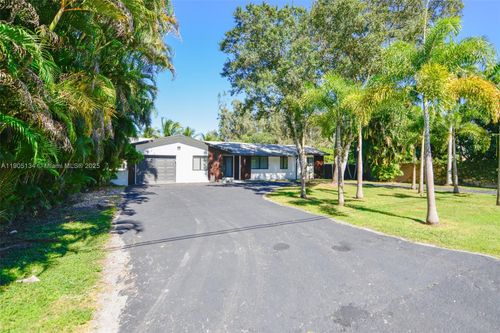 11811-11811 Nw 5th Ct, Plantation, FL, 33325-1813 | Card Image