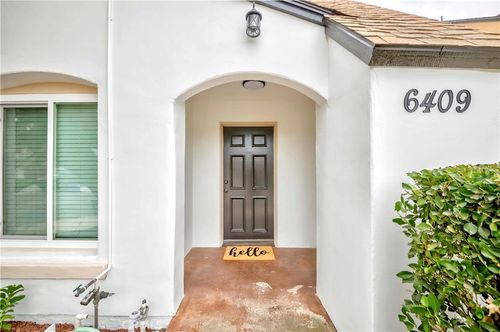 6409 Heatherwood Dr, Jurupa Valley, CA, 92509-6194 | Card Image