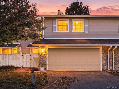 3284 S Heather Gardens Way, Aurora, CO, 80014 | Card Image