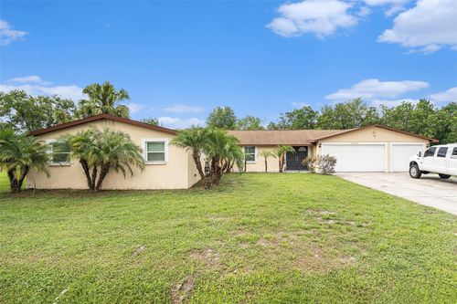 9220 Mcintosh Rd, Dover, FL, 33527-3710 | Card Image