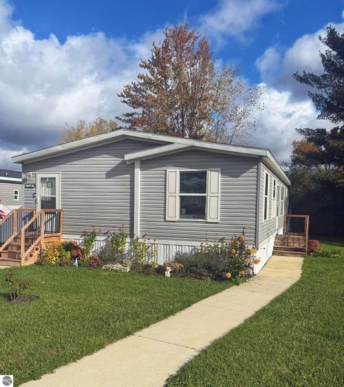 1249 Concord Dr, Mount Pleasant, MI, 48858-4563 | Card Image