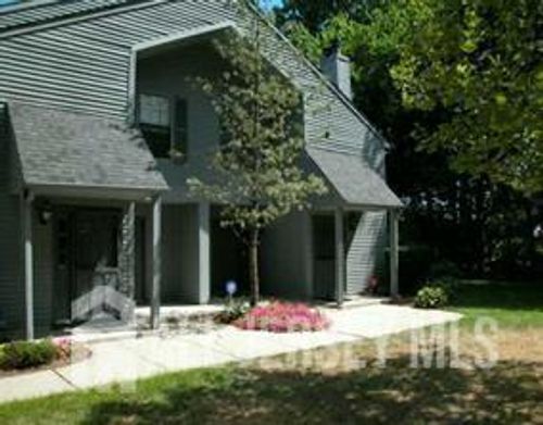 507 Woodhaven Dr, Edison, NJ, 08817-3799 | Card Image