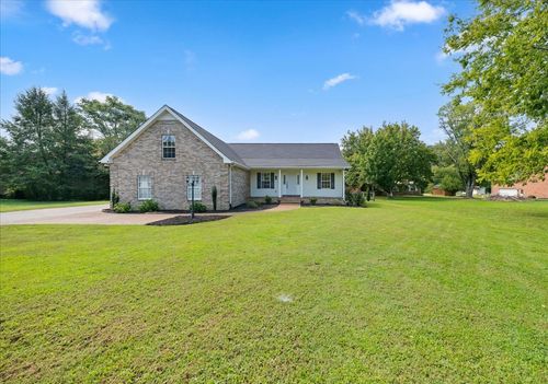 3011 Tyree Springs Rd, Hendersonville, TN, 37075-8420 | Card Image